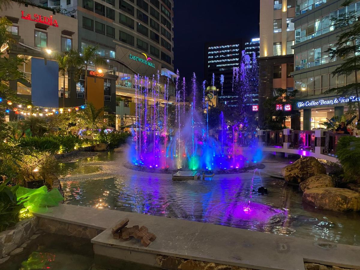 Classy 2Br Suite At Eastwood City With Pool And City Skyline View Μανίλα Εξωτερικό φωτογραφία