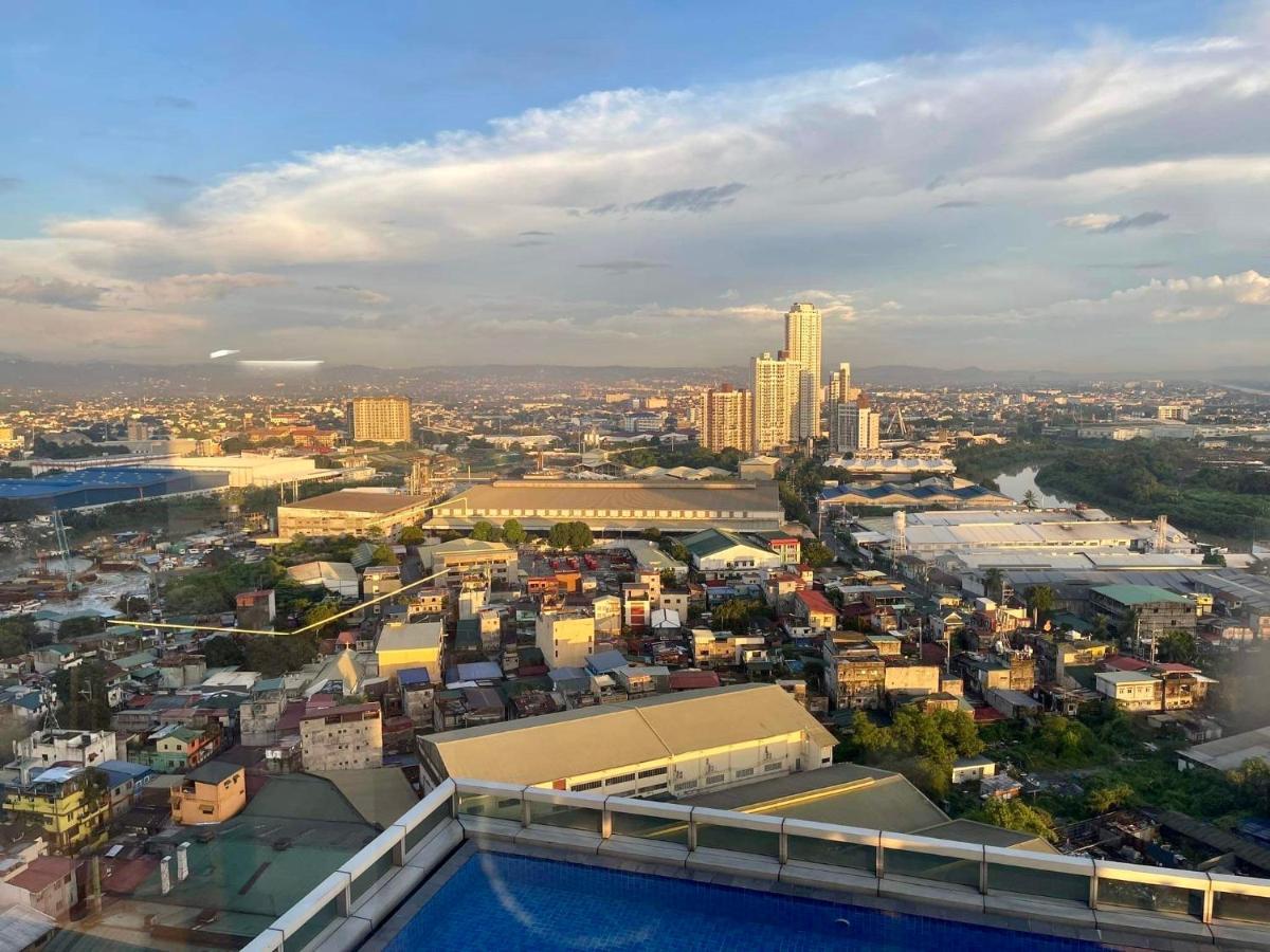 Classy 2Br Suite At Eastwood City With Pool And City Skyline View Μανίλα Εξωτερικό φωτογραφία